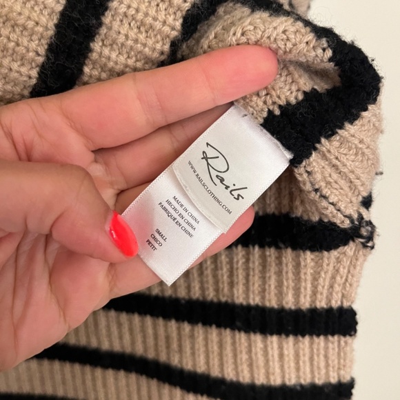 Rails Claudia Sweater size S - Picture 8 of 11